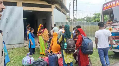 রাজগঞ্জের হোল্ডিং সেন্টারে ২৬ জন বাংলাদেশি নাগরিক, নিরাপত্তা ও নজরদারিতে তুঙ্গে