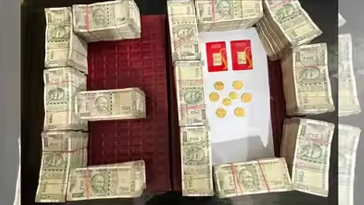 সন্ত্রাসবাদ অর্থায়নে ফের নজরে বাংলা! কালিকাপুরের মাদ্রাসা থেকে উদ্ধার ৪০ লক্ষ নগদ‑১৮০ গ্রামের সোনার মুদ্রা