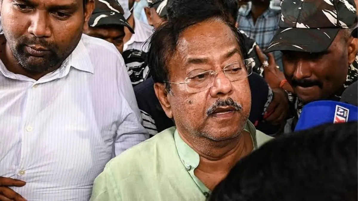 মমতা সামনে ১৮০ হাজার টাকার রেশন দুর্নীতির চমক! তদন্তে প্রকাশিত হল ধাক্কা তথ্য