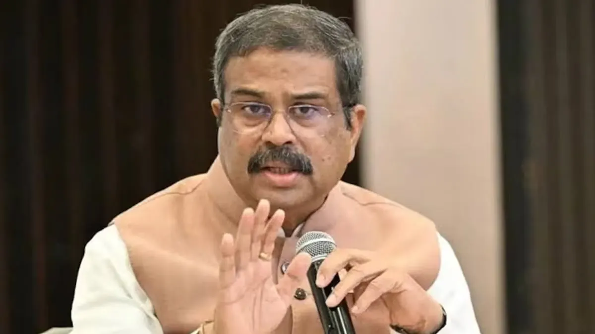 ধর্মেন্দ্র প্রধানের পদত্যাগের কোনো প্রশ্নই নেই – সূত্রের খবর উস্কেল দিল বিতর্ক