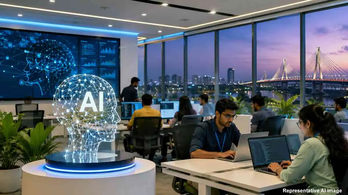 পূর্ব ভারতে প্রথম TCS AI সেন্টার চালু, কলকাতার HIT‑এ বিশেষ প্রশিক্ষণ