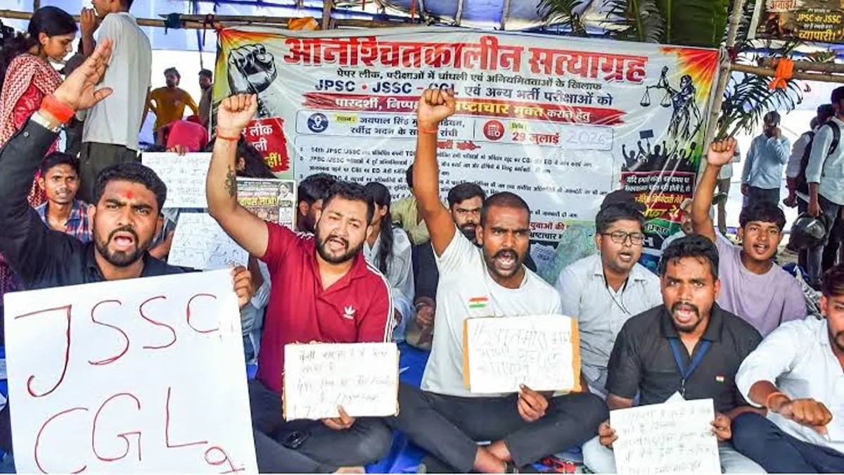 ‘জেন জেড’-এর মন জয়ে মরিয়া সোরেন! মতামত জানতে চালু ইমেল আইডি