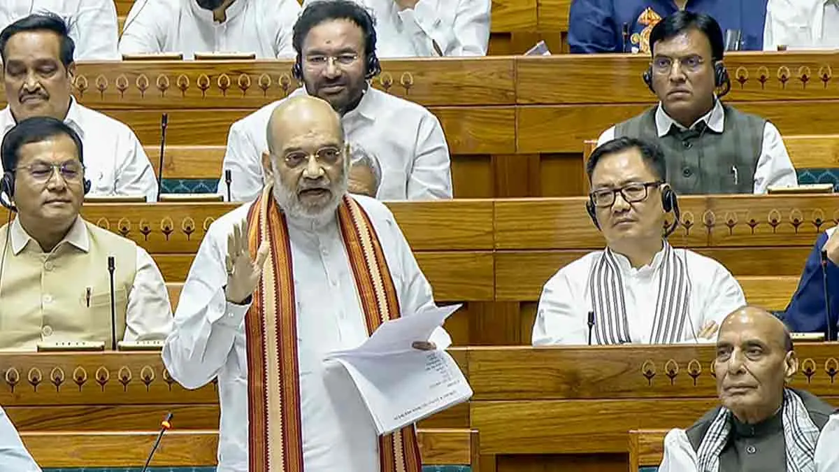 ** বাদল অধিবেশনে বড় আইন: ৩০ দিন জেলখানায় থাকলে মন্ত্রী‑মন্ত্রীর পদ সরে যাবে, প্রধানমন্ত্রীও বাদ পড়বে
