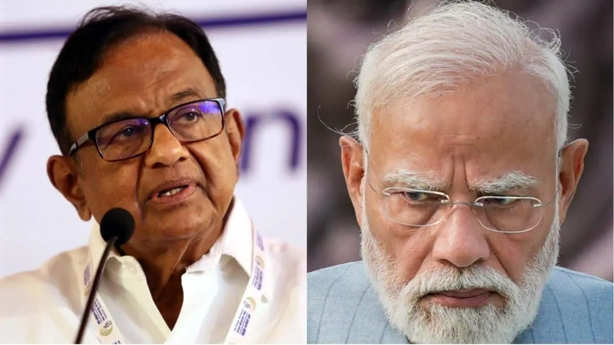 ** ‘আমি দিমাগী নকশাল হয়ে গর্বিত!’ — মোদি‑চিদাম্বরমের মন্তব্যে স্বাধীনতা দিবসের মঞ্চে তীব্র রাজনৈতিক উত্তেজনা