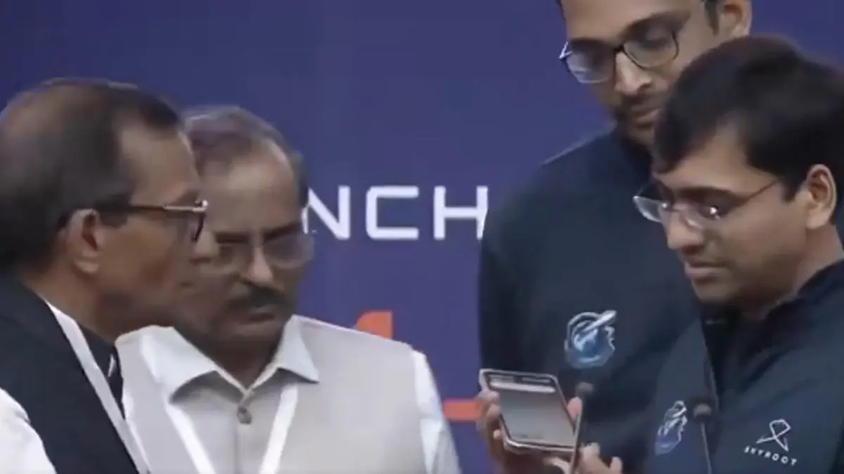 আকাশ ছুঁয়ে ভারতীয় বেসরকারি মহাকাশ স্বপ্ন! বিক্রম‑১‑এর সাফল্যে প্রধানমন্ত্রী নরেন্দ্র মোদীর অভিনন্দন