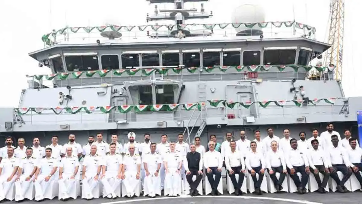 সামুদ্রিক নিরাপত্তা জোরদার, ভারতীয় নৌবাহিনী পেল ডাইভিং সাপোর্ট ভেসেল ‘নিপুণ’