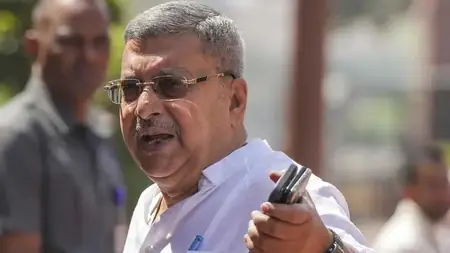 অভিষেক বন্দ্যোপাধ্যায়ের বিরুদ্ধে ক্ষোভ উগরে দিলেন কল্যাণ, দল ছাড়ার ইঙ্গিত