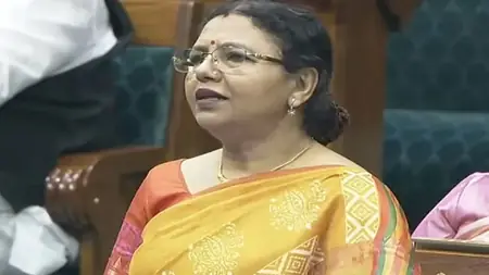তৃণমূলের অভ্যন্তরীণ রাজনৈতিক টানাপোড়েন