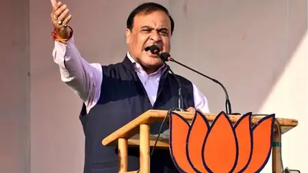 অনুপ্রবেশ রুখতে অসমে ১৮ বছরের উর্ধে নয়া আধার দেওয়া বন্ধ করলেন হিমন্ত
