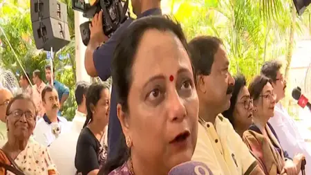 শুভেন্দুর ডাকে সাড়া দিয়ে সভায় উপস্থিত মমতার ভ্রাতৃবধূ, পাশে দেবাশিস কুমার