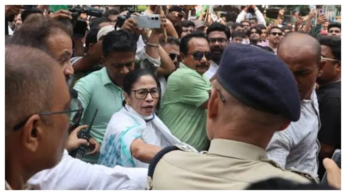 বুধবারই হবে মমতার সভা, তবে আদালতের শর্ত মানতে হবে মমতাকে
