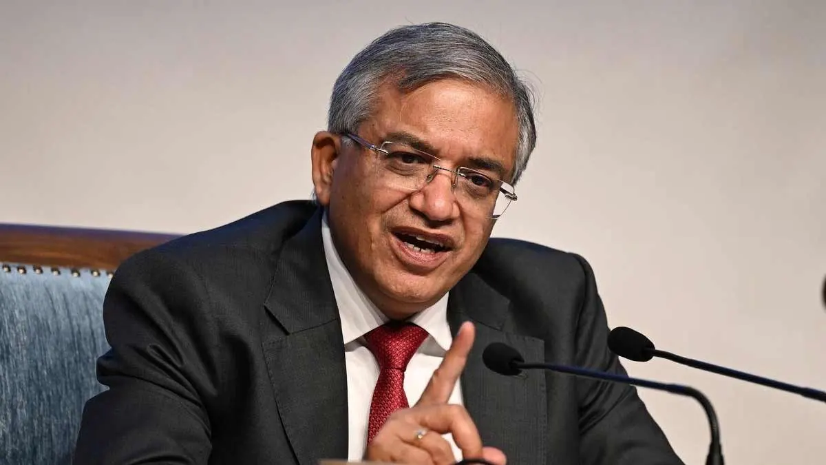 নতুন ভোটারদের জন্য নির্বাচন কমিশনের নতুন নির্দেশ