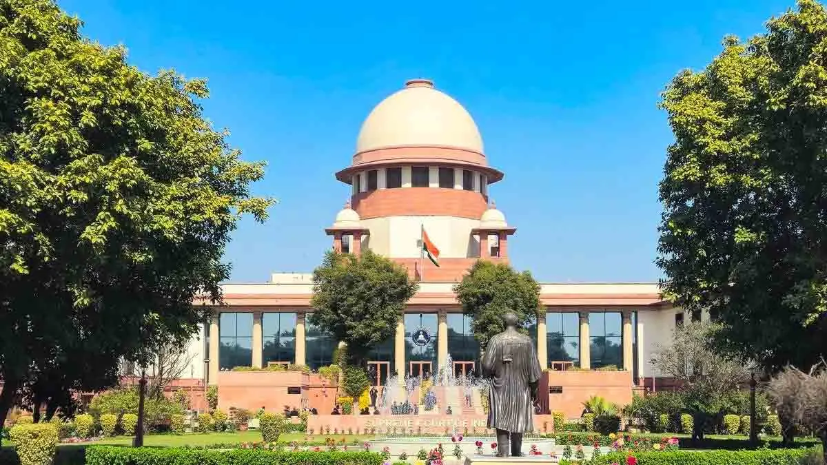 সুপ্রিম কোর্টে ডিএ মামলার শুনানি স্থগিত, সরকারি কর্মচারীর ভবিষ্যৎ অনিশ্চিত