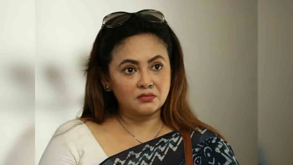 প্রধানমন্ত্রীর কুরুচিকর ছবি ছড়ানোর অভিযোগ, অভিনেত্রী শ্রীলেখা মিত্রের নামে অভিযোগ দায়ের