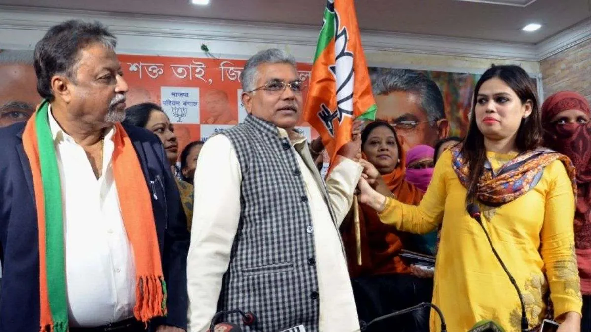 মনুস্মৃতি নিয়ে মন্তব্যের রেশ! রাহুল গান্ধীর বিরুদ্ধে এফআইআর করলেন বিজেপি নেত্রী নাজিয়া ইলাহি