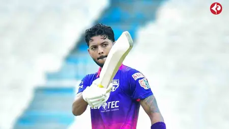 ১৪ ছক্কায় ইতিহাস গড়লেন করণ লাল, কাঁপল বেঙ্গল টি‑টোয়েন্টি লিগ
