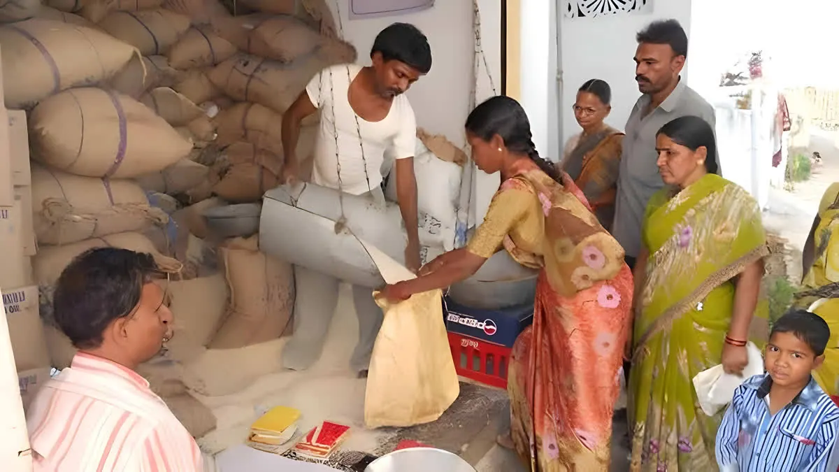 রেশন কার্ড বাতিলের কাজ শুরু, কোন শর্তে নাম কাটা হবে? দেখুন তালিকা