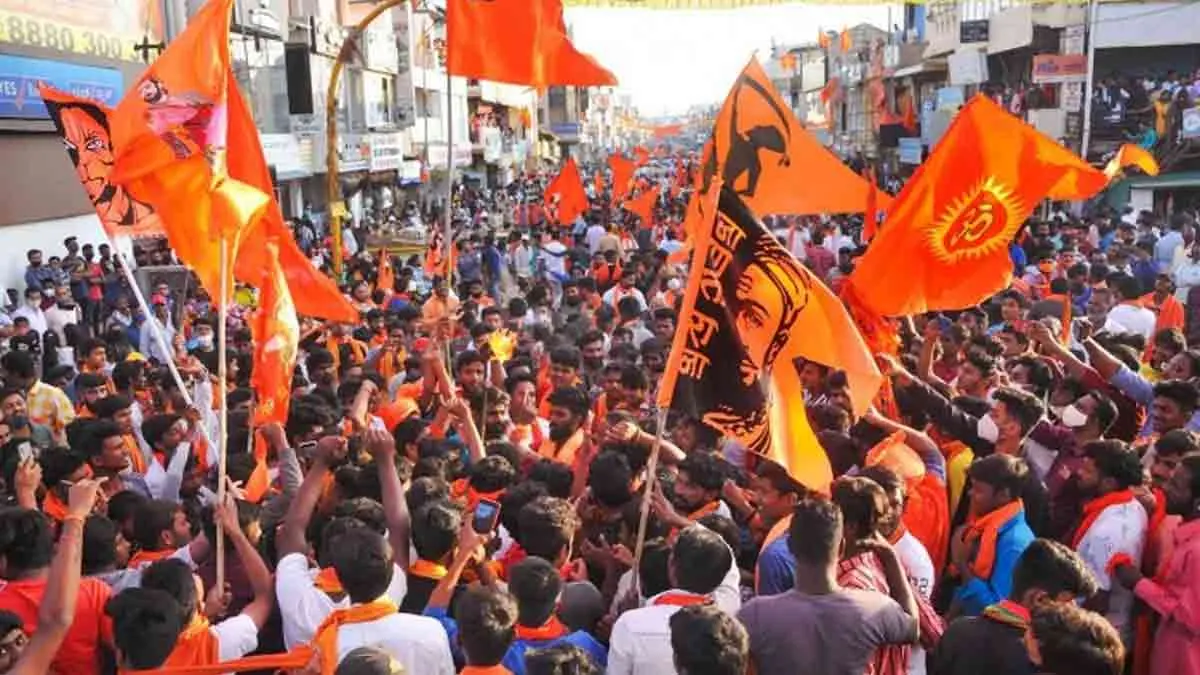**মোদী সরকারের গুজরাটের ডাং জেলায় ৩০১টি গ্রামে হনুমান মন্দির‑ঘর গঠনের গৃহ‑ওয়াপসি অভিযান ঘোষিত**