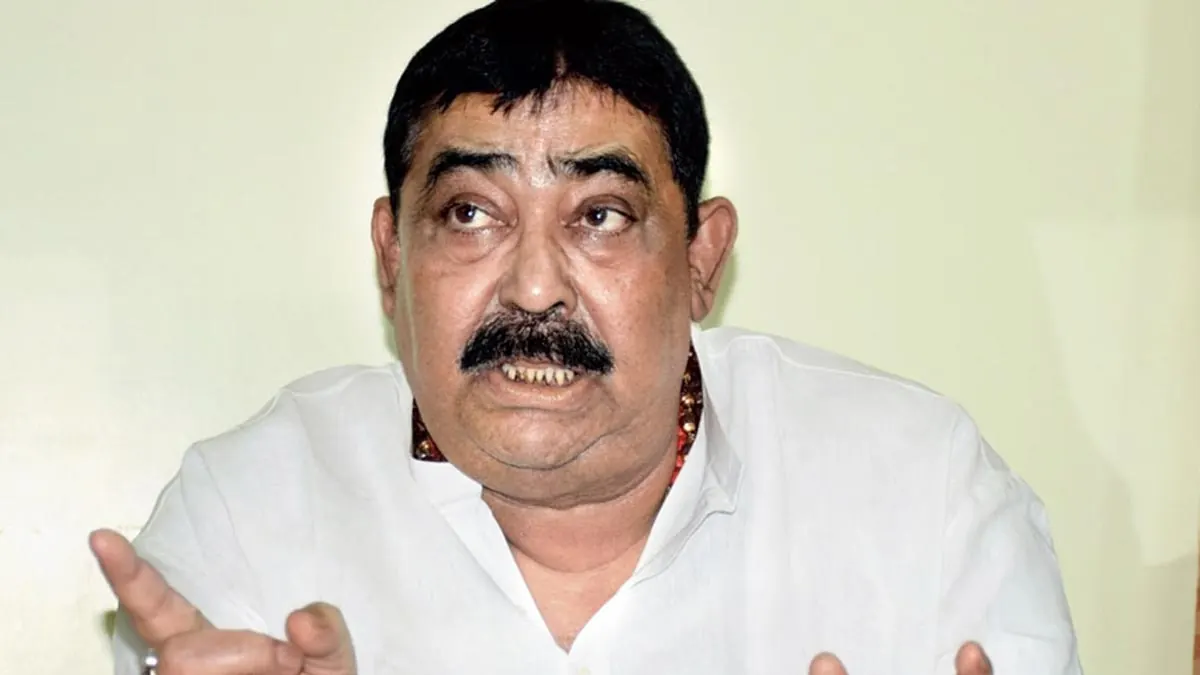 টুলু-কাণ্ডে নাম জড়ানোয় ক্ষুব্ধ অনুব্রত! মানহানির মামলার হুঁশিয়ারি দিলেন বীরভূমের প্রাক্তন তৃণমূল সাংসদ