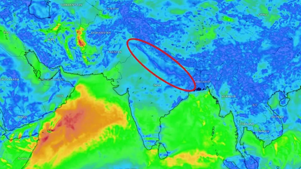 বাংলা থেকে কাশ্মীর, ১৫০০ কিমি দীর্ঘ বর্ষার মেঘ‑বলয়! উপগ্রহ চিত্রে স্বস্তি